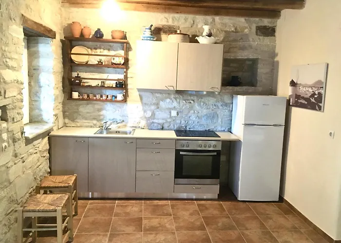 Apartament J&d Kostos